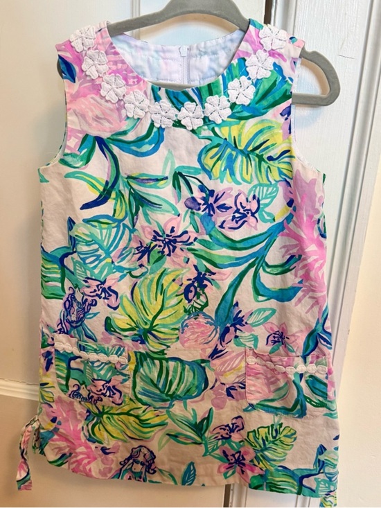 Lilly Pulitzer Other - Lilly Pulitzer Girls Floral Shift Dress Size 5